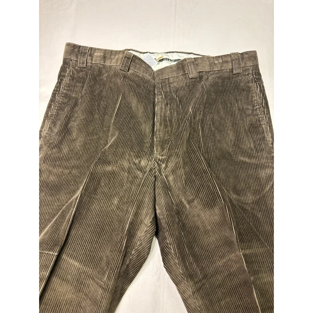 LL Bean Mens‎ Corduroy Pants Brown Straight Fit Waist 38X30 Cotton Blend Casual - Picture 2 of 13